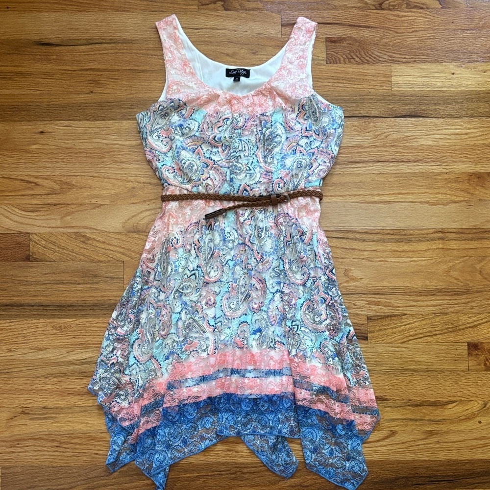 Love Reign Women’s Paisley Patterned Lace Dress with Belt Sz Medium Boho